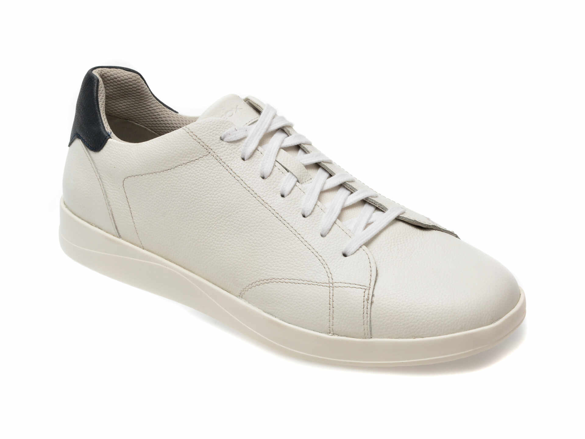 Pantofi GEOX albi, U456FB, din piele naturala