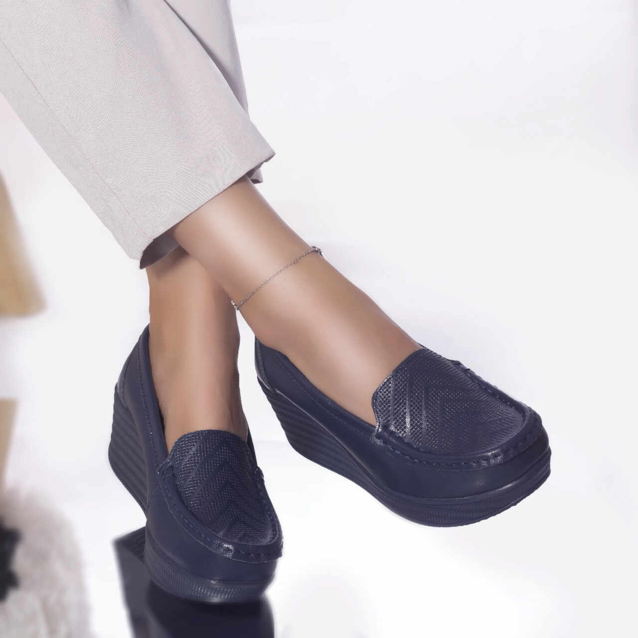 Pantofi cu platforma dominica piele naturala bleumarin