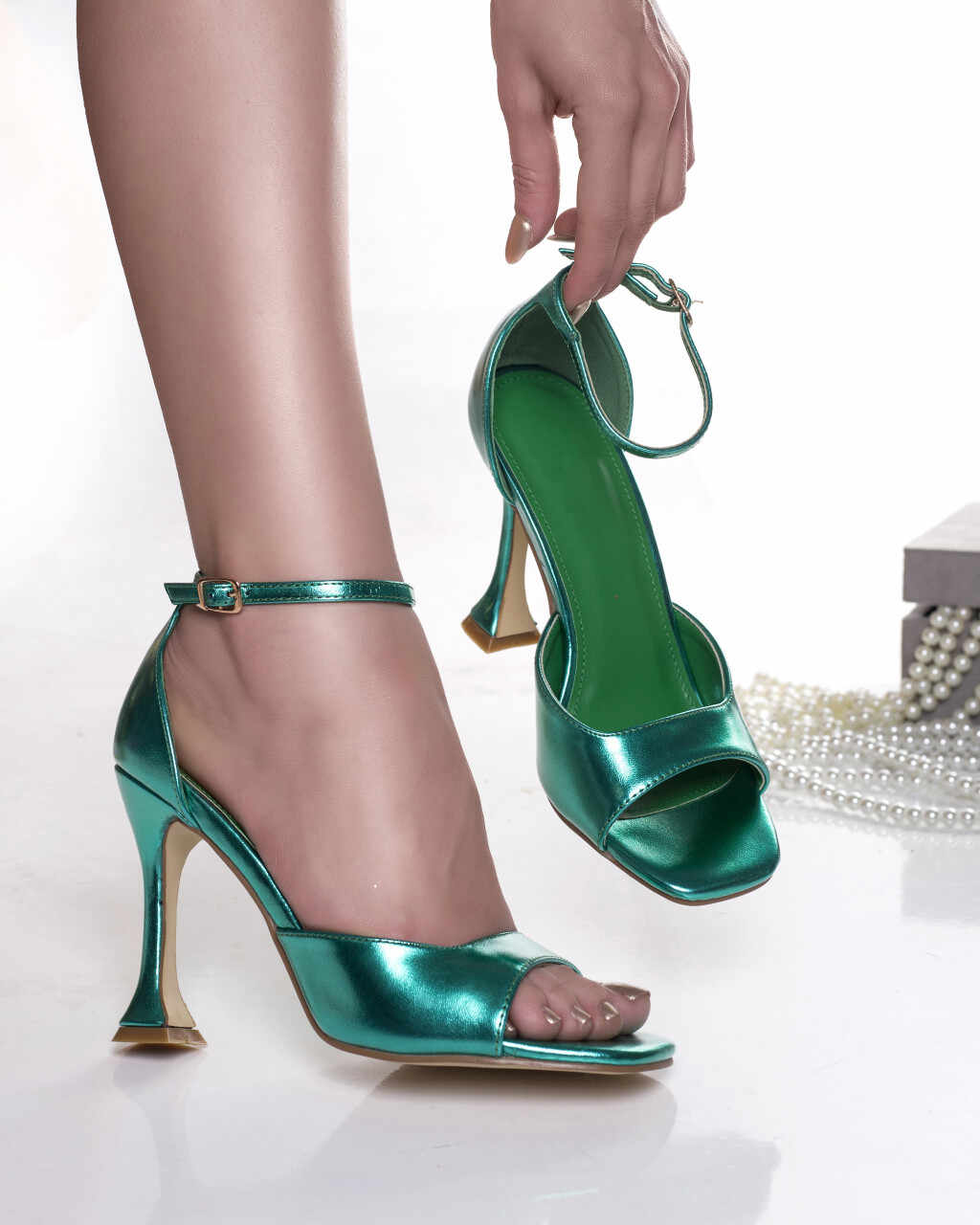 Sandale dama verde cu toc piele ecologica zada